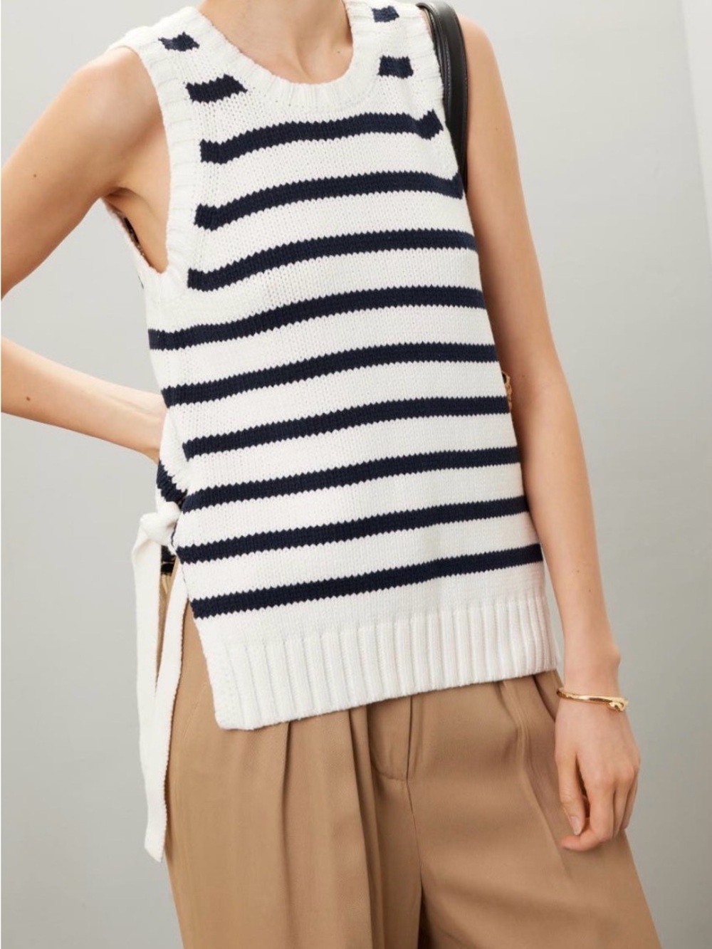 Splendid Striped Knit Tank Top - Navy & White Size Large